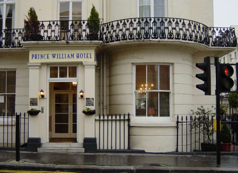 Prince William Hotel Londen Buitenkant foto